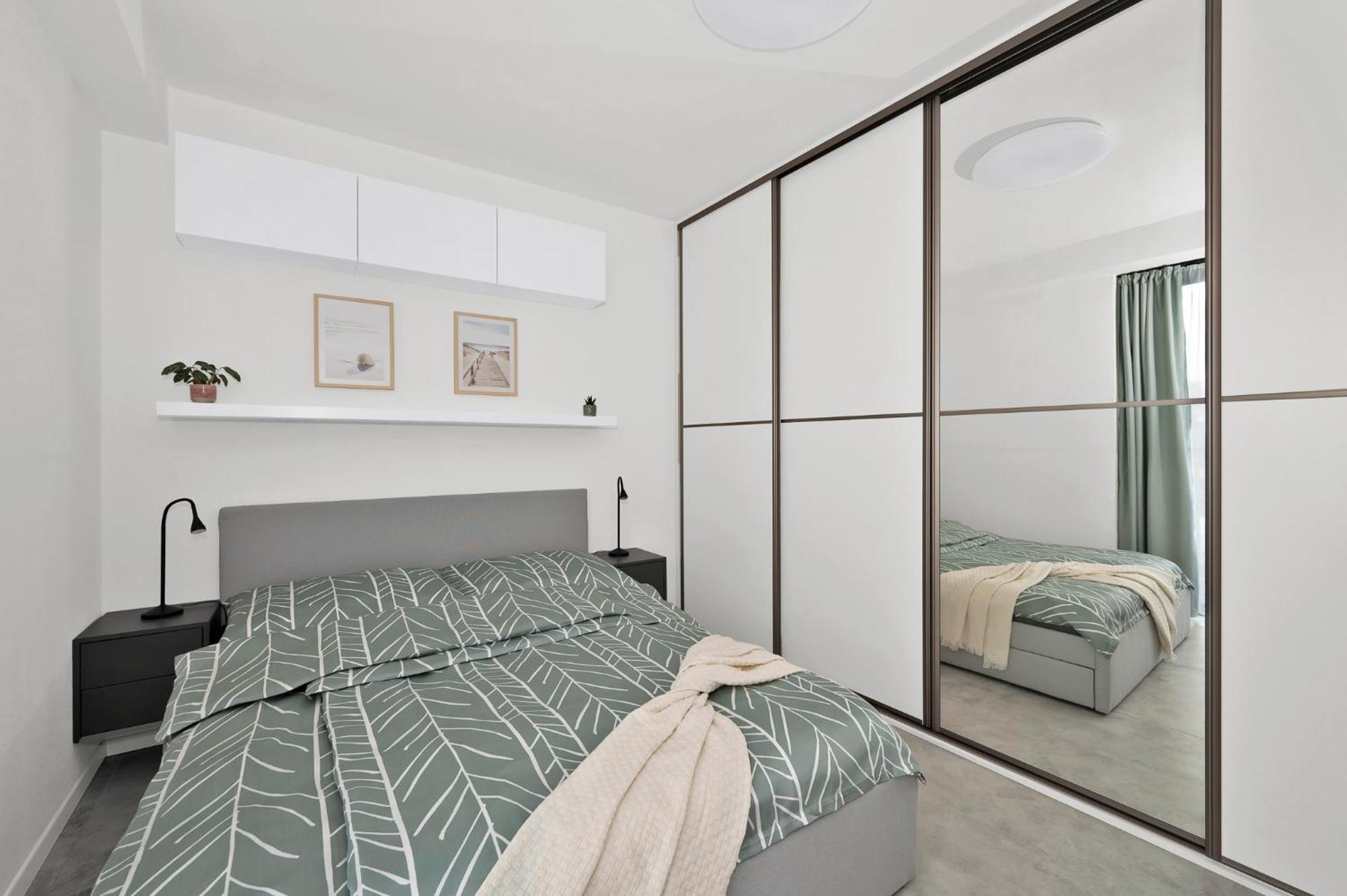 Fully Equipped Apartments With Terraces, Free Garage Parking, Netflix & Ac - By Apartmany Slapanice Cz Buitenkant foto
